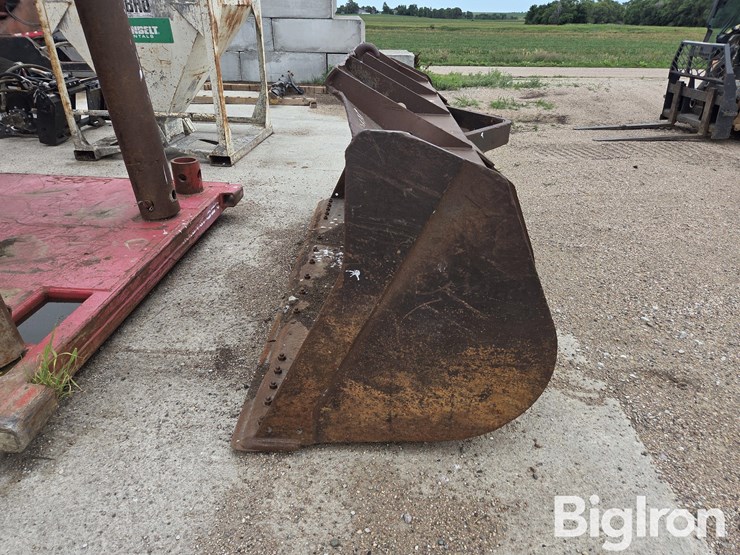 wheel-loader-bucket-image-8