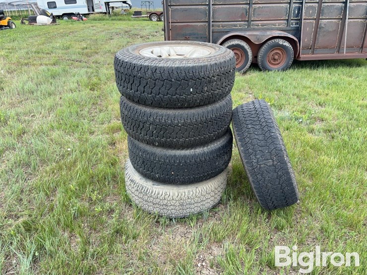265/70r16-tires-w/dodge-rims-image-4
