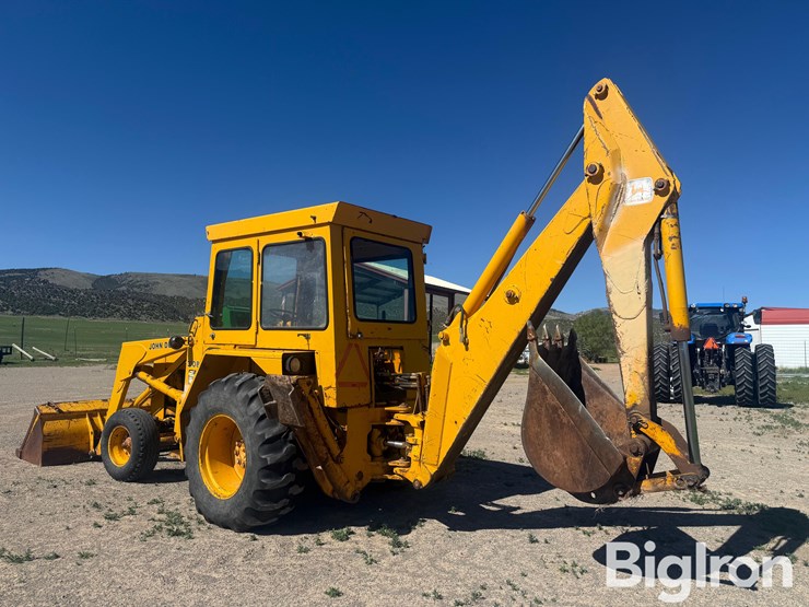 1984-deere-310b-image-7