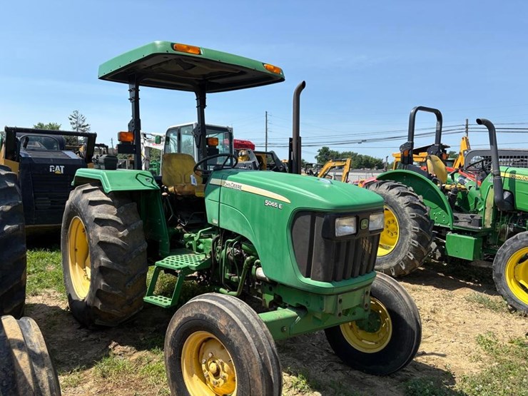 john-deere-5065e-image-8