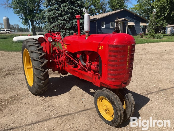 massey-ferguson-33-image-3