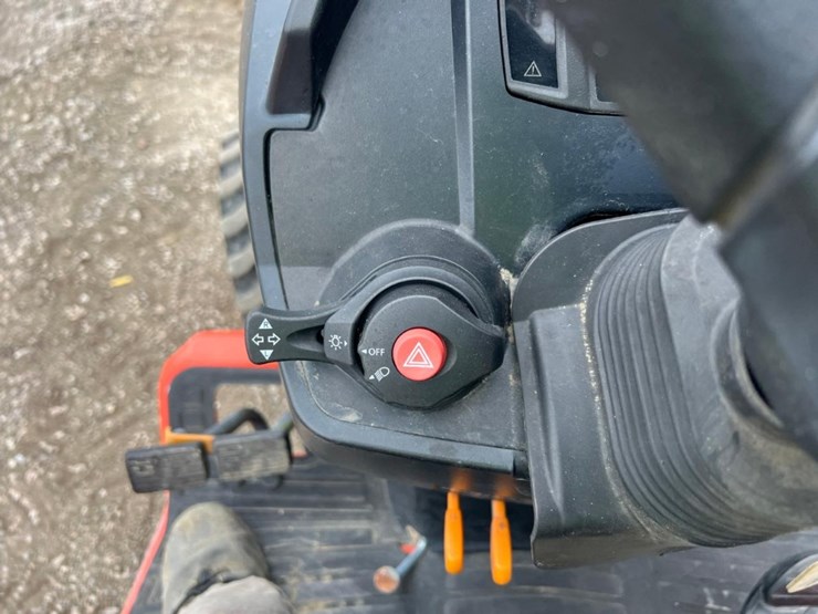 2018-kubota-b2650-image-21