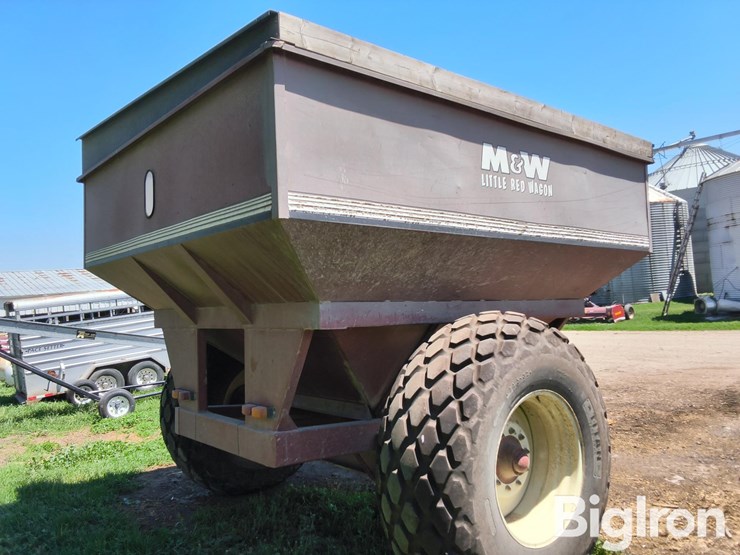 m&w-little-red-wagon-image-5