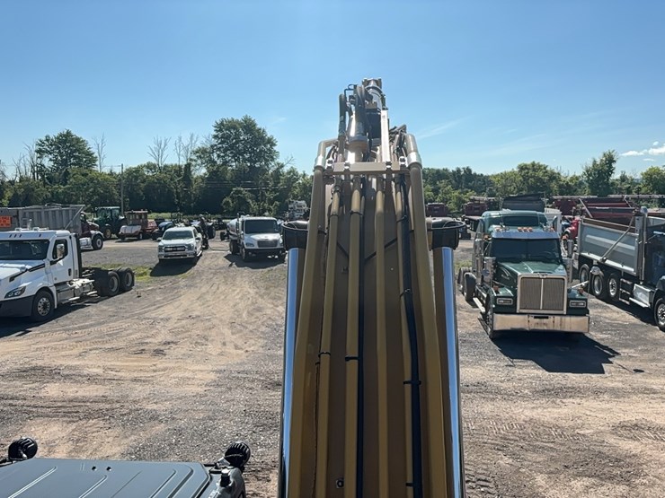 caterpillar-320gc-image-23