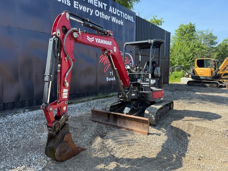 yanmar-vio35-6a-image-7