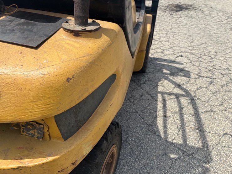 #2246-•-baker-forklift-image-17