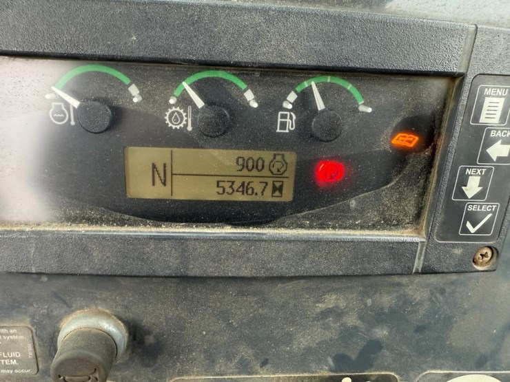 deere-310sk-image-23
