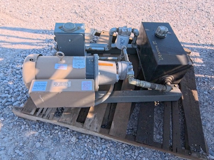 #1089-•-pearson-hydraulic-squeeze-chute-image-12