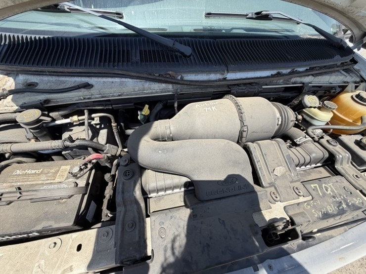 1999-ford-e250-image-12