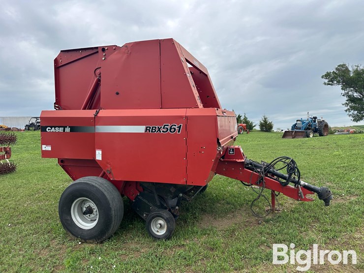 case-ih-rbx561-image-4