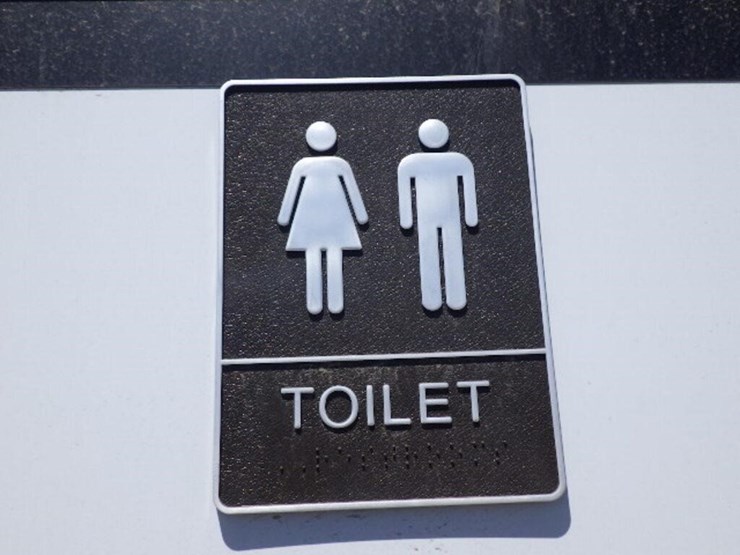 portable-toilet-w/-shower-image-6