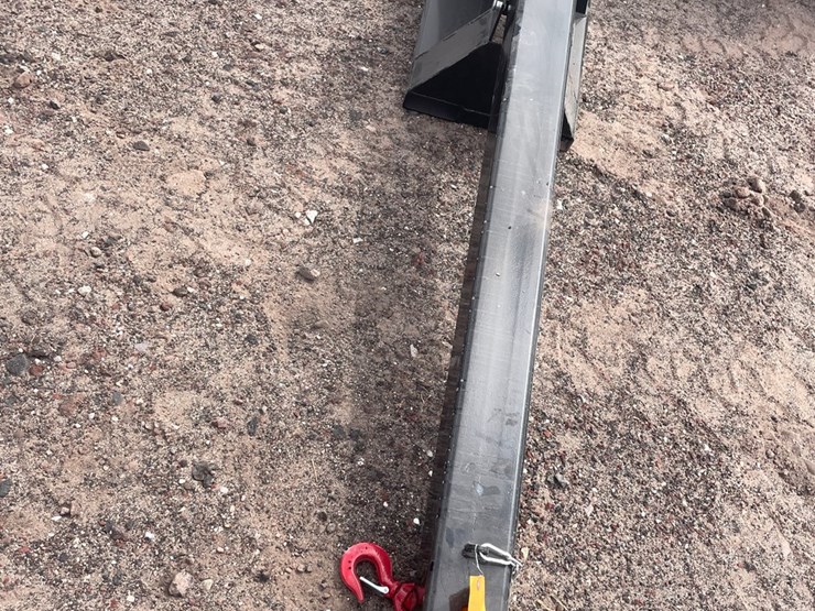 #1354-•-adjustable-forklift-lifting-arm-image-2