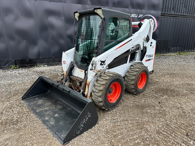 2015-bobcat-s570-image-2