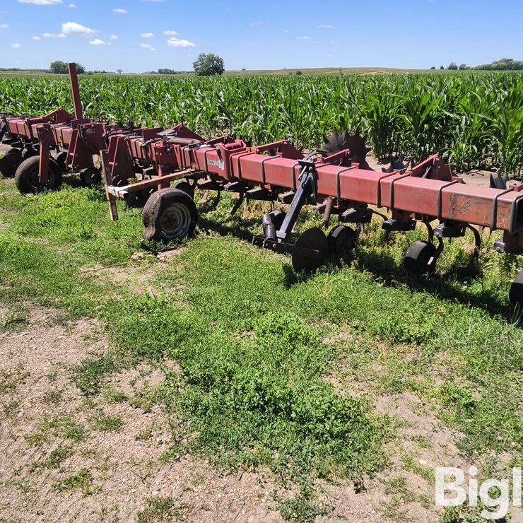 CASE IH 183