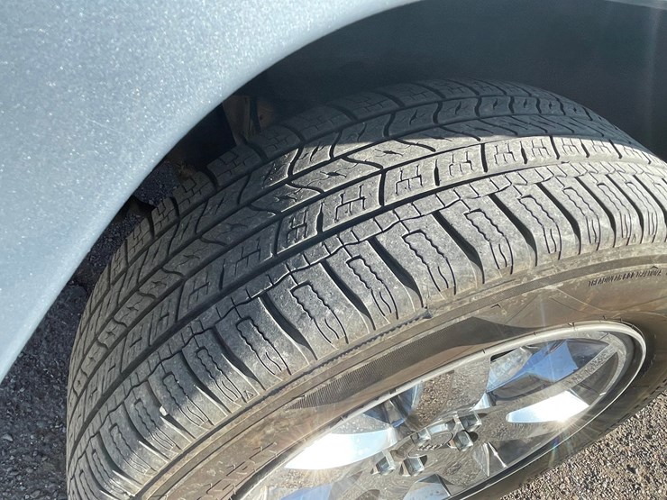 2012-jeep-liberty-image-16