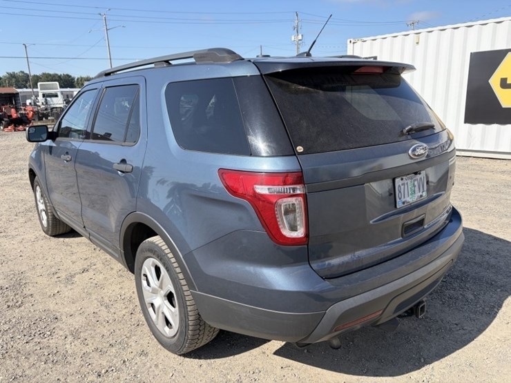 2013-ford-explorer-image-6