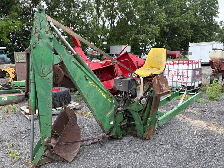 john-deere-10-image-2