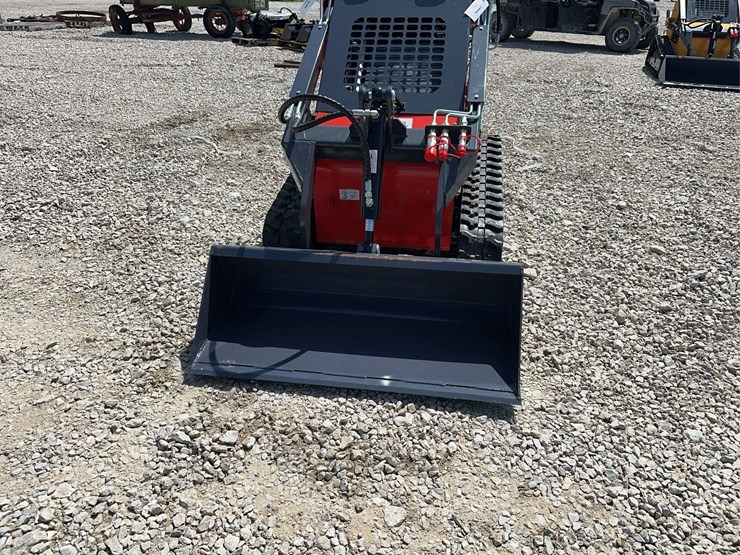 2026-zjg-zj-380-tracked-mini-skid-steer-loader-image-18