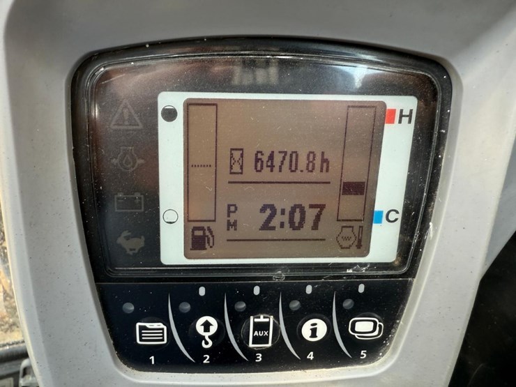 2015-kubota-u35-4-image-21