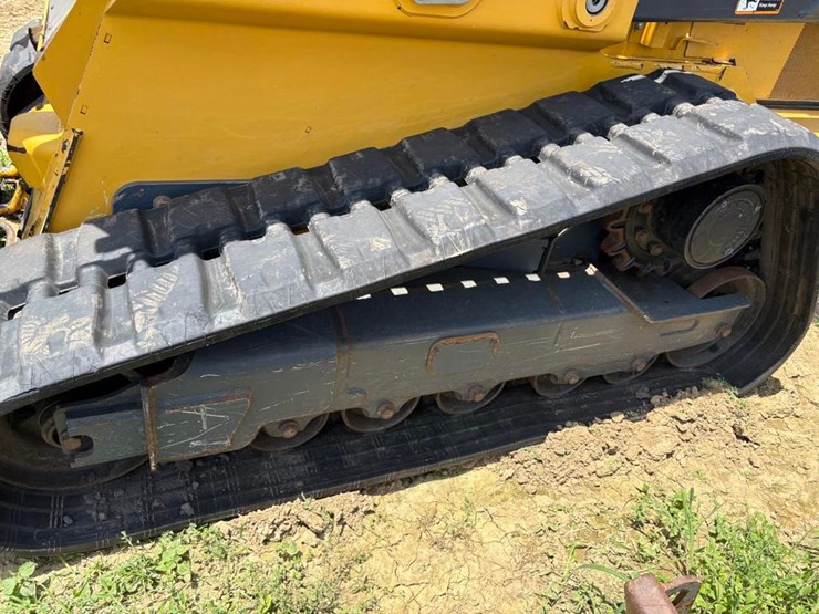 deere-333g-image-12