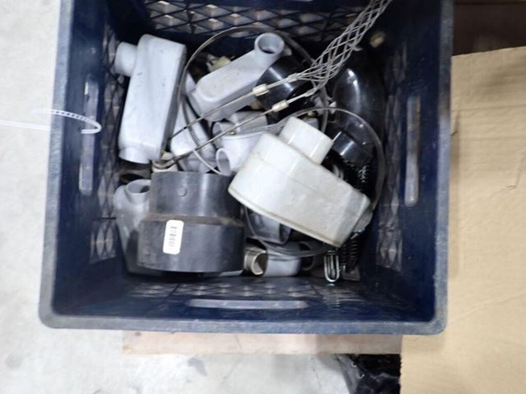 qty-of-pot-light-mounts-image-9