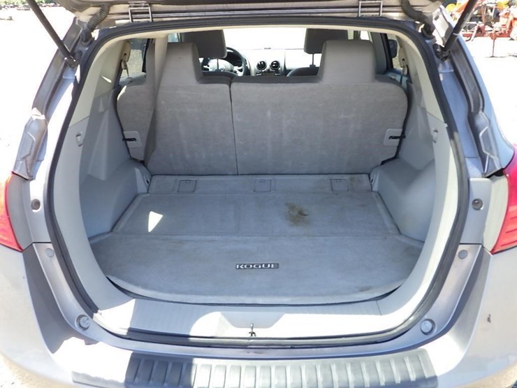 2013-nissan-rogue-image-11