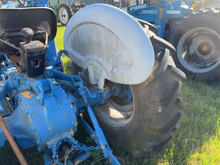 ford-tractor-image-15