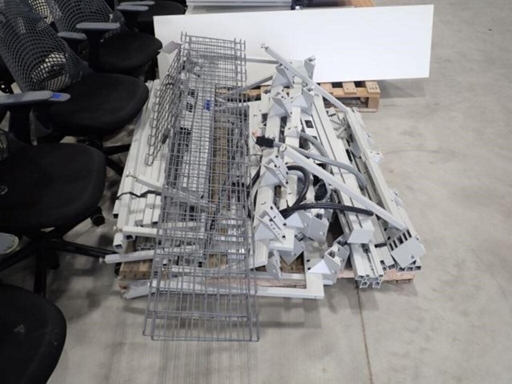 qty-of-(12)-multi-station-connectable-desks-&-image-9