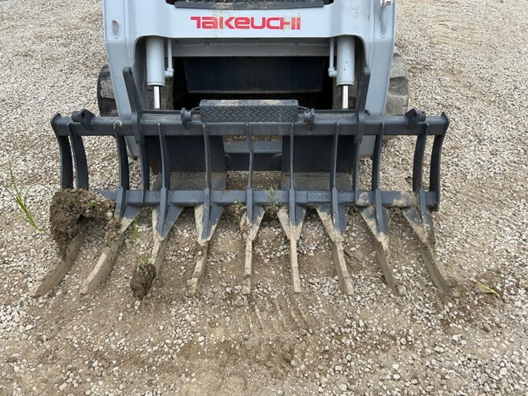 takeuchi-tl150-image-9