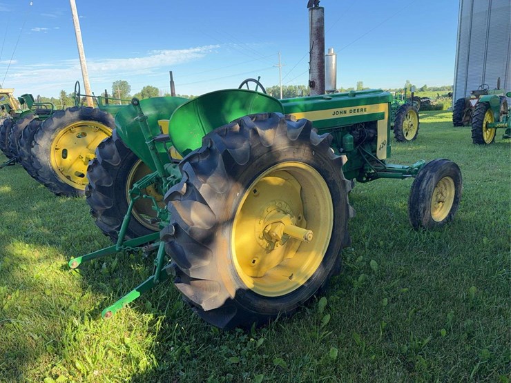 john-deere-420i-special-utility-image-2