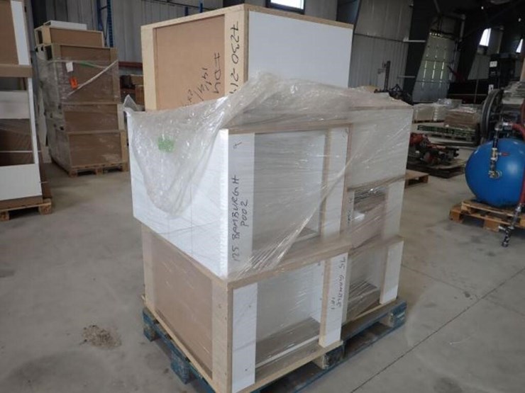 unused-qty-of-kitchen-cabinets-image-2