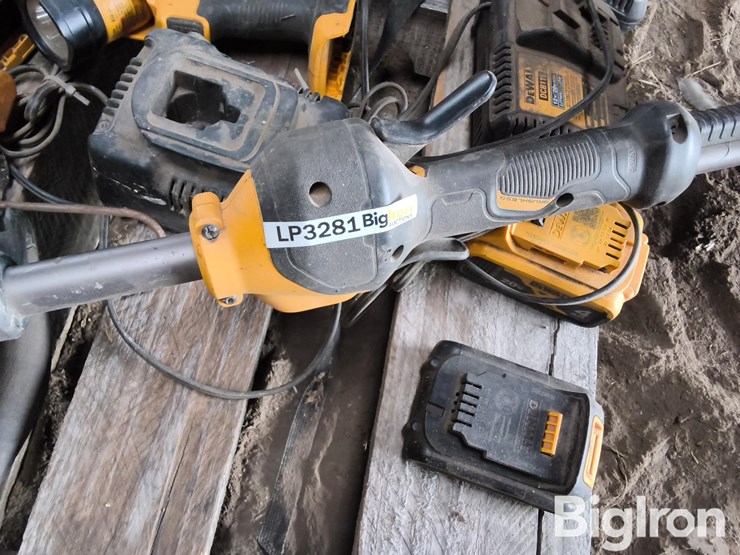 dewalt-misc-20v-tools-image-16