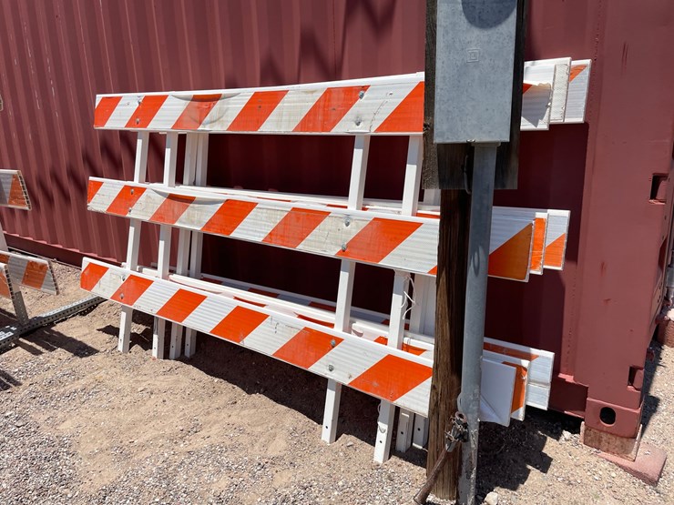 #215-•-construction-barricades-image-9