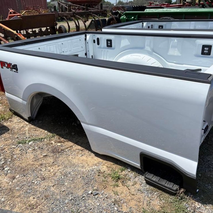FORD 8 FT