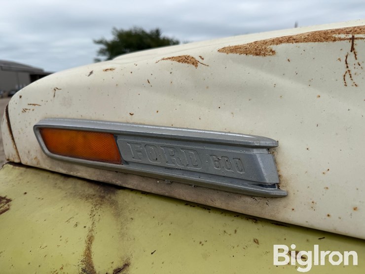 1975-ford-f600-image-13