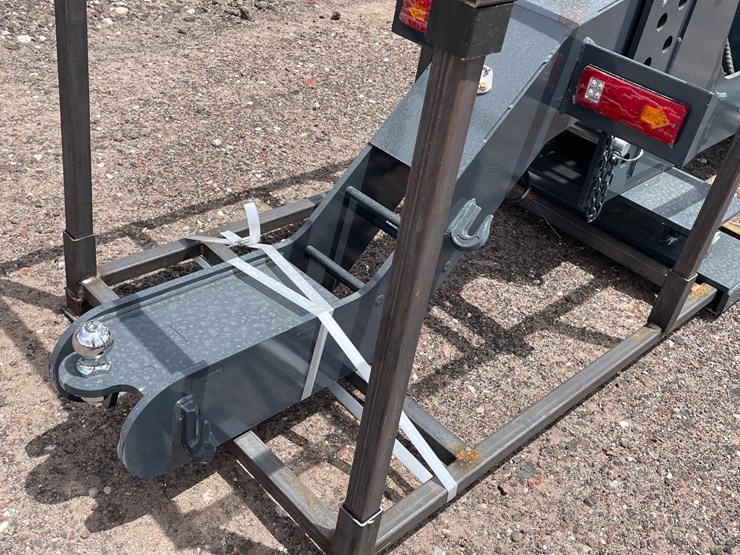 #1315-•-fifth-wheel-wrecker-attachment-image-19