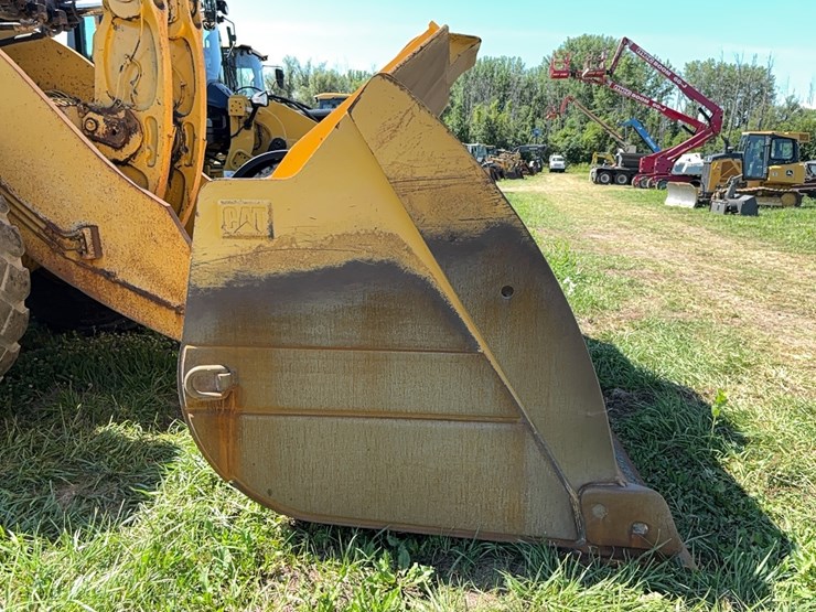 caterpillar-982m-image-8