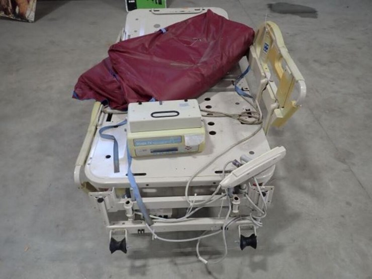 hill-rom-century-medical-bed-image-5