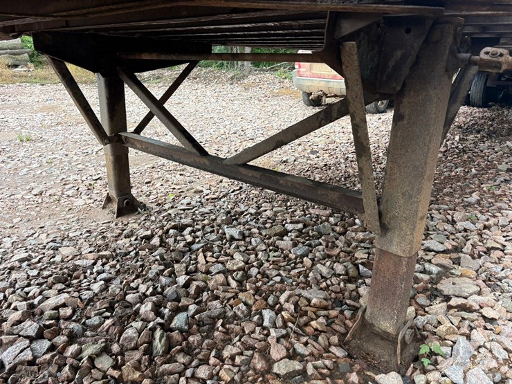 #2404-•-wabash-48'-walking-floor-trailer-image-16