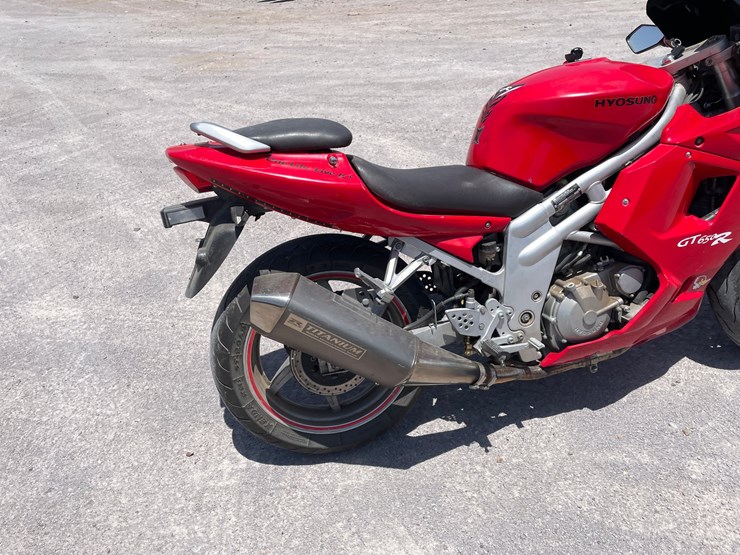 #185-•-2007-hyosung-gt650r-(clean-nm-title)-image-4