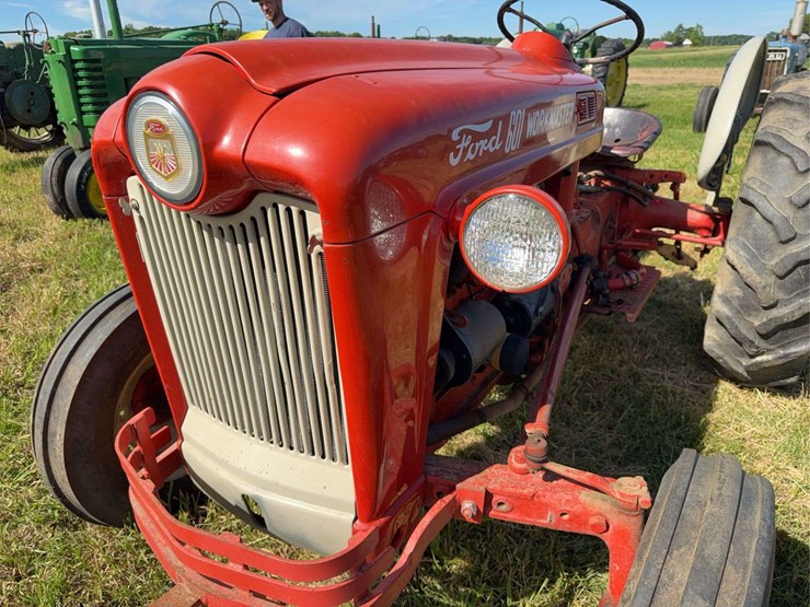 ford-601-workmaster-image-21