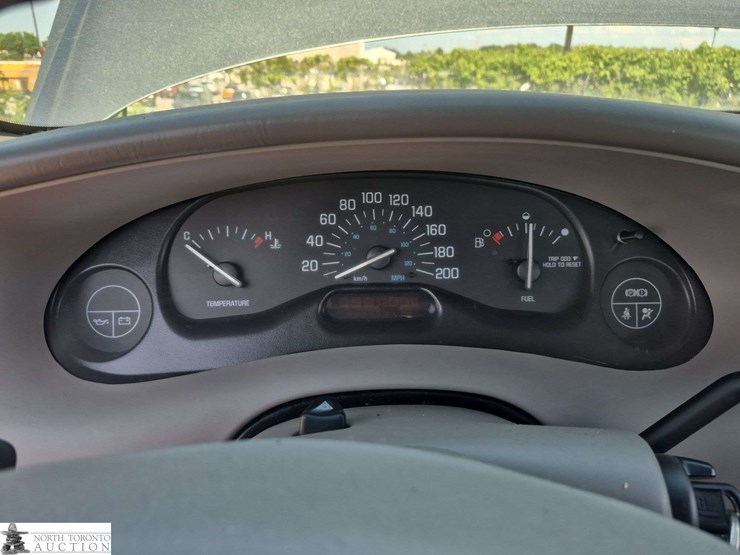 non-operable-2005-buick-century-custom-image-12