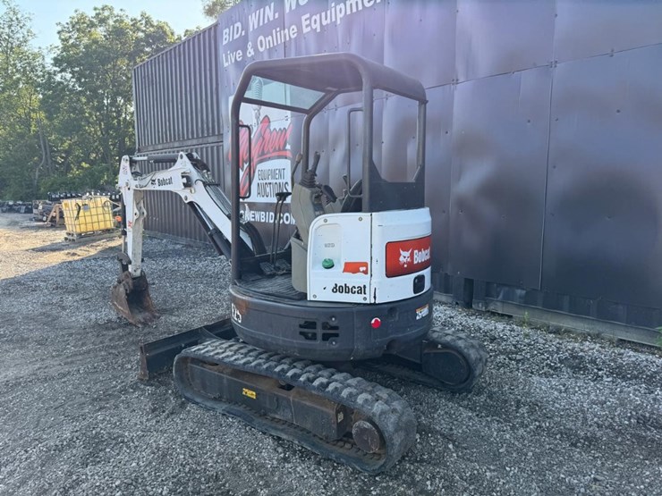 2017-bobcat-e26-image-2