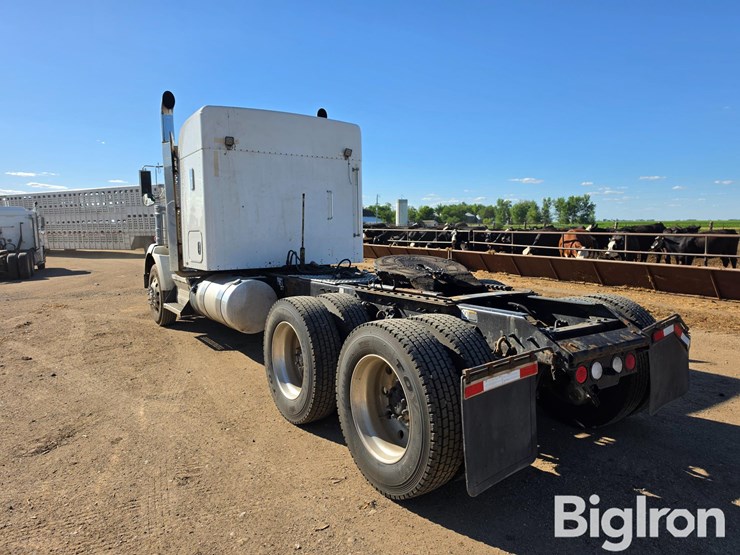 2018-kenworth-t800-image-7