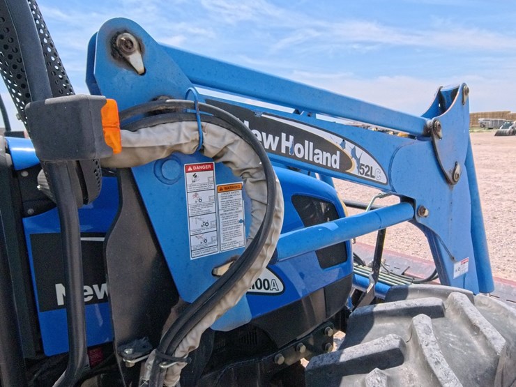 2004-new-holland-tl100a-image-70