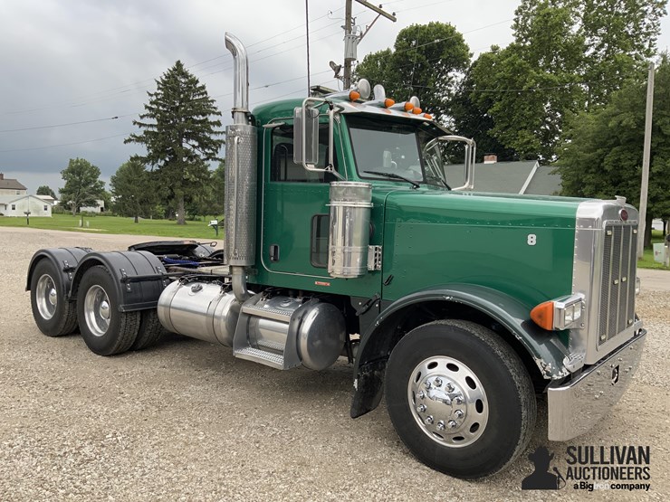 2006-peterbilt-379-image-3