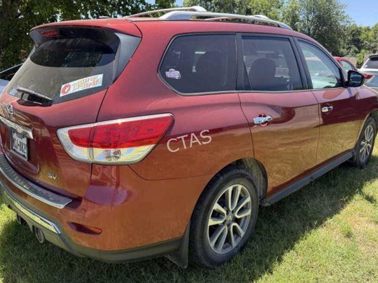 2014-nissan-pathfinder-image-6