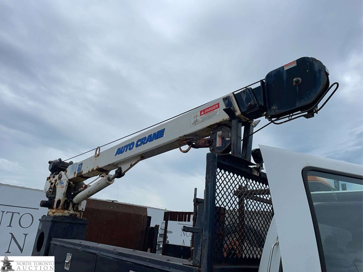 2015-ford-f550-image-31