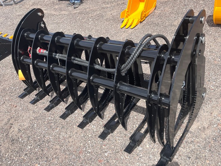 #1311-•-skid-steer-grapple-image-4