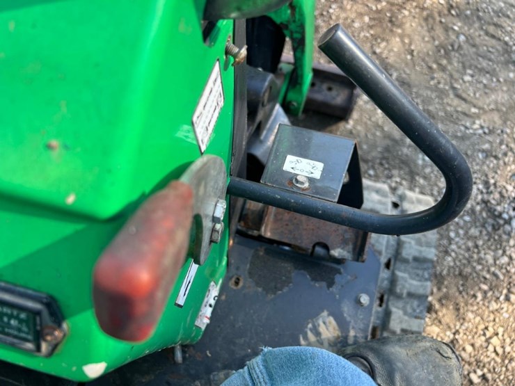 2019-bobcat-e10-image-23